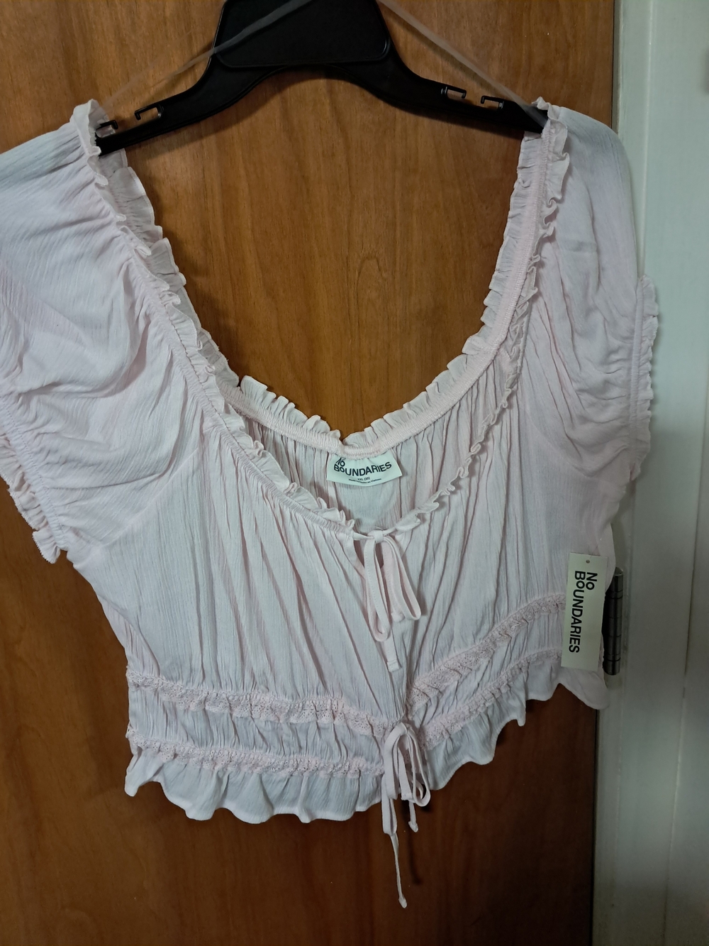 NWT No Boundaries Light Pink Ruffle Tie-Front Crop Blouse Size 2x